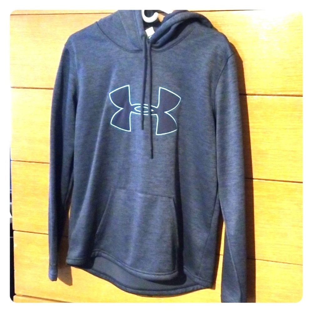 Under Armour sweatshirt